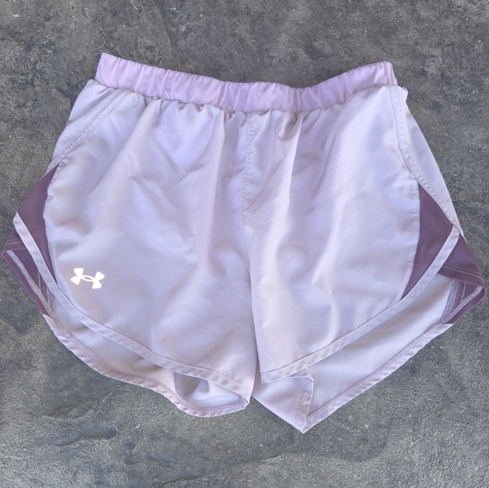 Under Armour Women's Light Purple Athletic Shorts Size L